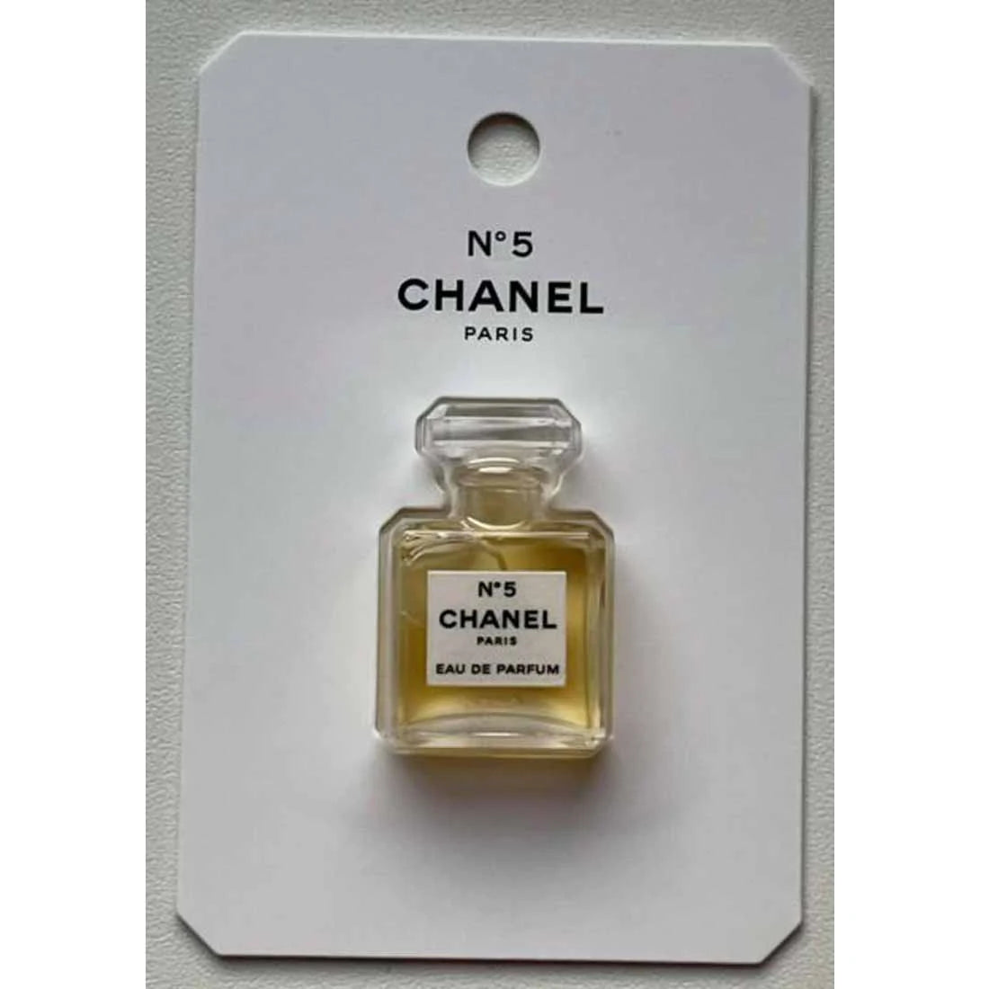 Chanel N°5 L’EAU 0.05 oz / 1.5 ml Eau De Toilette Miniature Collectable  Carded 