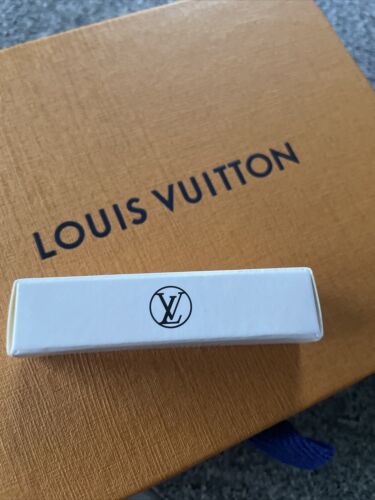 LOUIS VUITTON Nuit de feu perfume review - LV fragrance 